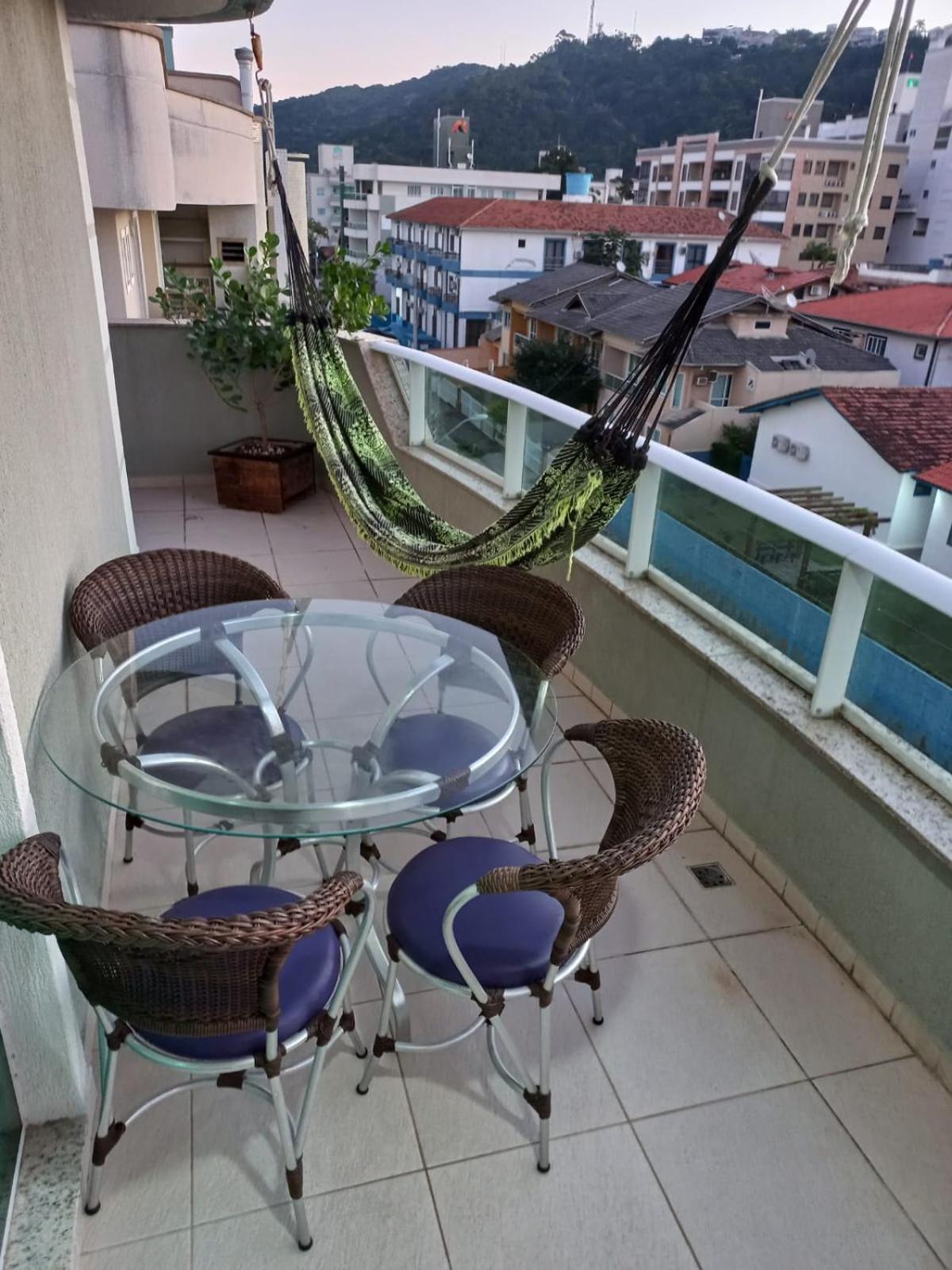 Appartement Bem Pertinho Do Mar - Cobertura à Bombinhas Extérieur photo